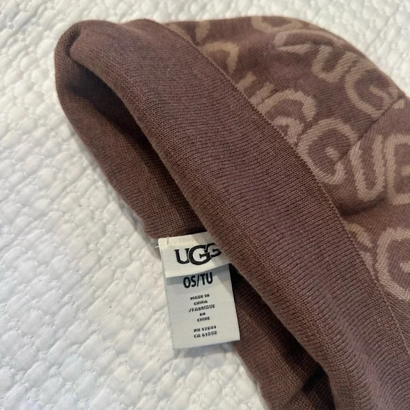 UGG Brown Beanie - Picture 3 of 3